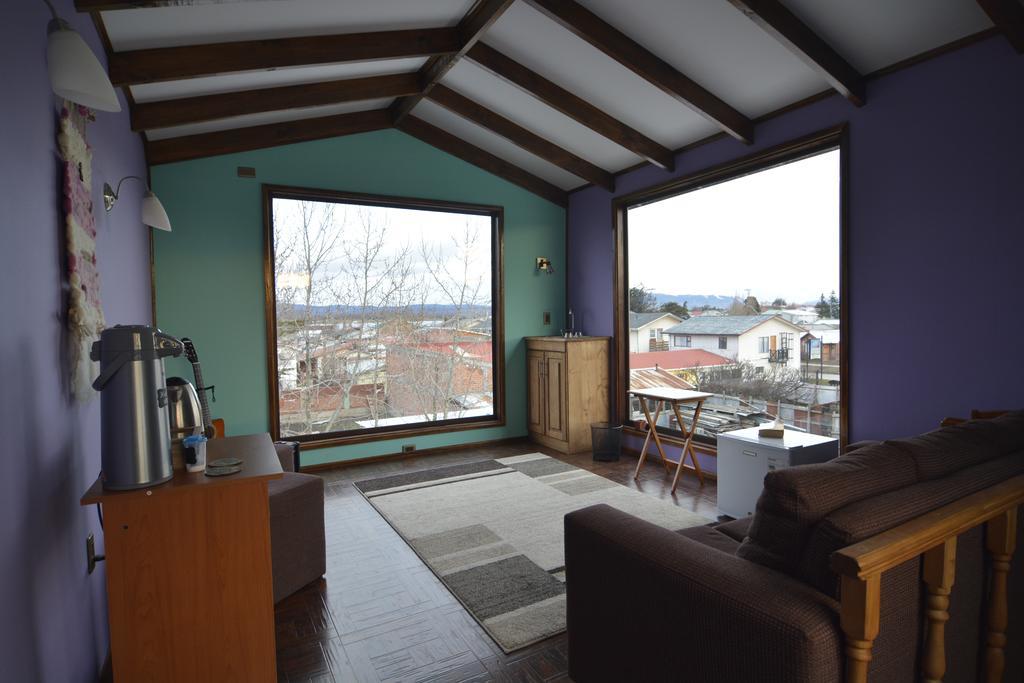 Sheuen Patagonia Hostel ปวยร์โตนาตาเลส ภายนอก รูปภาพ