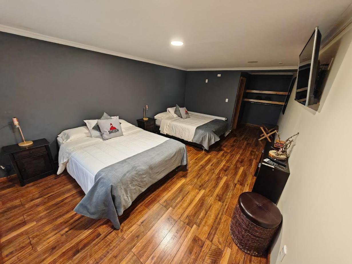 Sheuen Patagonia Hostel ปวยร์โตนาตาเลส ภายนอก รูปภาพ