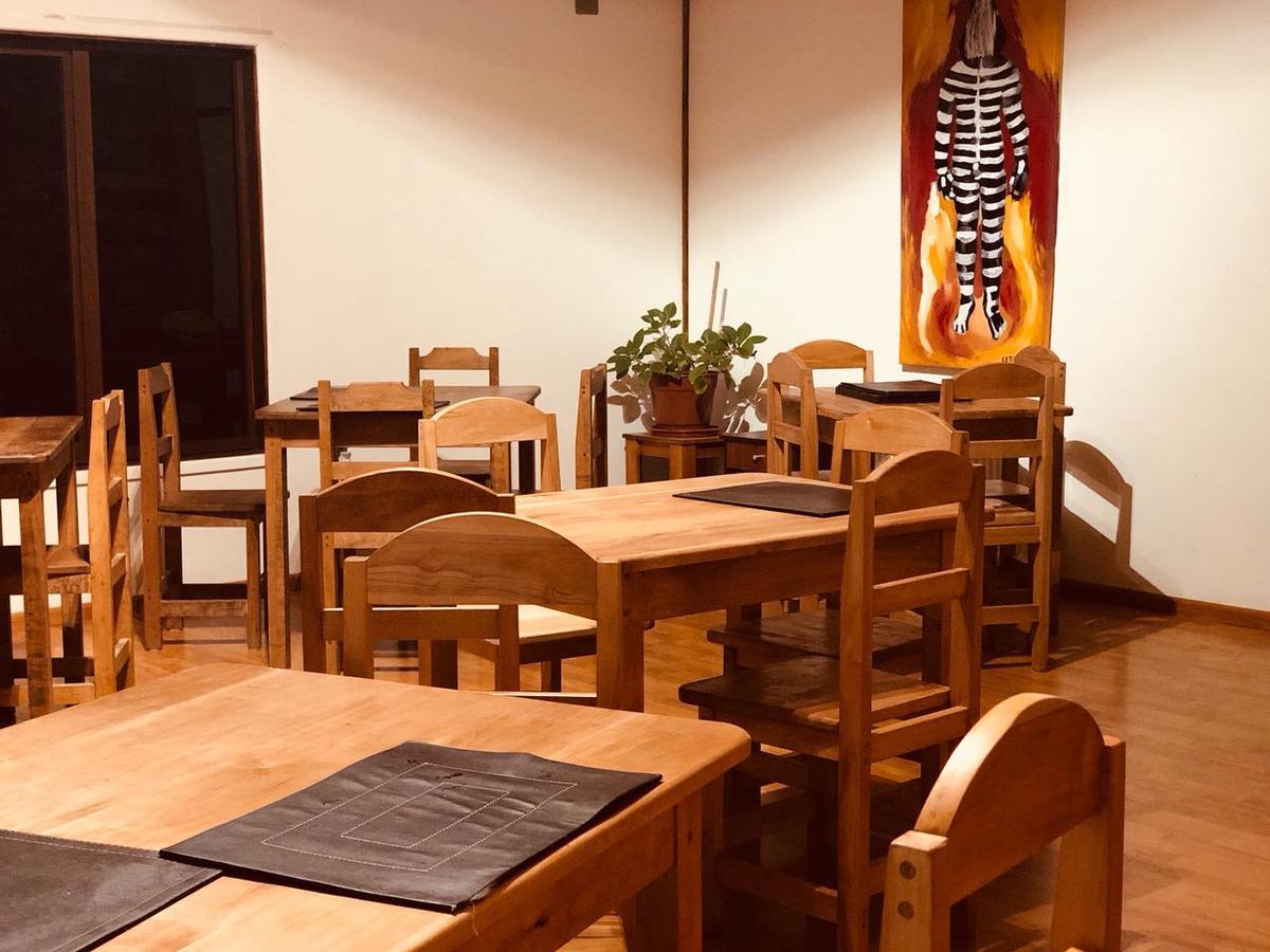 Sheuen Patagonia Hostel ปวยร์โตนาตาเลส ภายนอก รูปภาพ